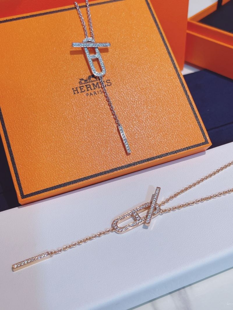 Hermes Necklaces